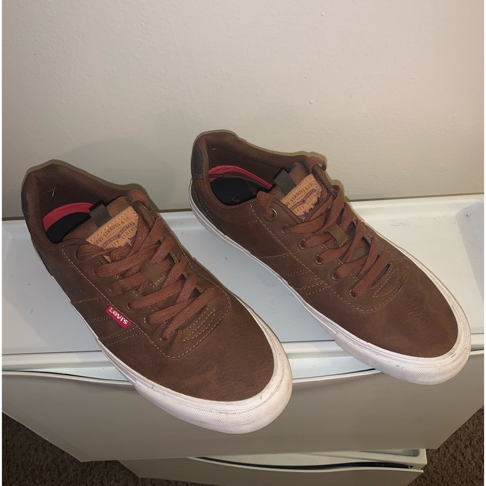Levis Mens Ethan Fashion Sneaker Size 9 Brown Lace up Stylish Comfortable Shoe